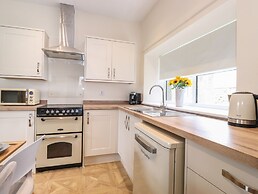 Pond Cottage