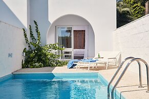 So Nice Beach Resort