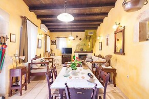Samonas Traditional Villas - 5 Maisonettes