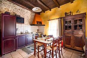 Samonas Traditional Villas - 5 Maisonettes
