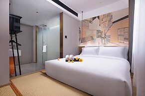 From.K Hotel Changsha Wuyi Square IFS