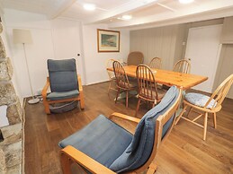 Sunnyvale Cottage