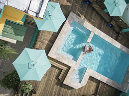 CALIZO VIP GUEST HOUSE