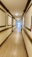Peninsula Residents All Suite