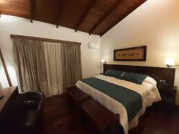 Bemar Carmelo Hotel