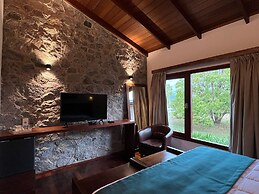 Bemar Carmelo Hotel