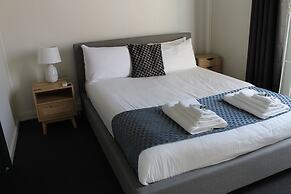 Romano's Hotel