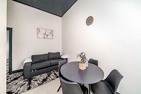 Romano's Hotel