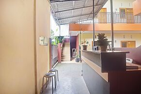 Hotel O A2b Guesthouse
