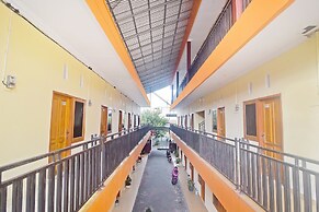 Hotel O A2b Guesthouse