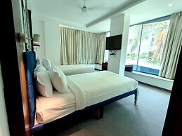 The Sky Imperial Hotel Yahvi