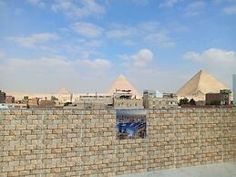 Falcon pyramids inn
