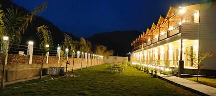 Qcent Woods Spa & Resort