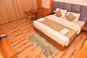 Qcent Woods Spa & Resort