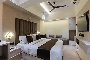 Hotel Larmont Luxury