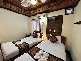 Villa Thida Mekong Riverside