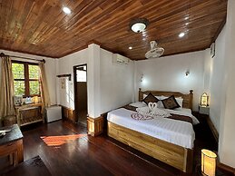 Villa Thida Mekong Riverside