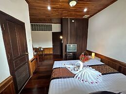 Villa Thida Mekong Riverside