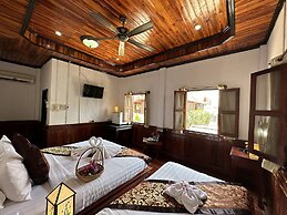Villa Thida Mekong Riverside
