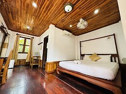 Villa Thida Mekong Riverside