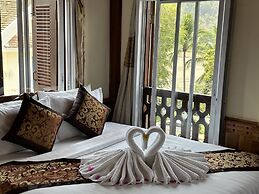 Villa Thida Mekong Riverside