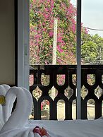 Villa Thida Mekong Riverside