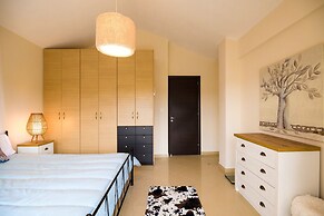 Marathon Luxury Suites - Schinias Beach
