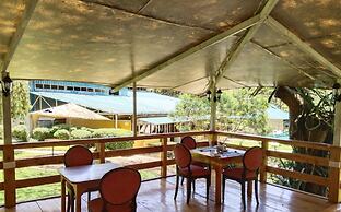 Fish Eagle Inn