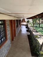 Fish Eagle Inn