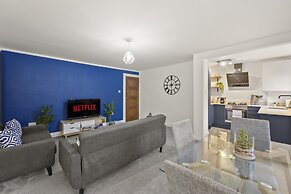 Beautiful 2 Bed Flat in Barnet