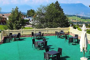 HOTEL REGINA DEL BOSCO
