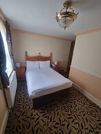 The Royal Oak Hotel