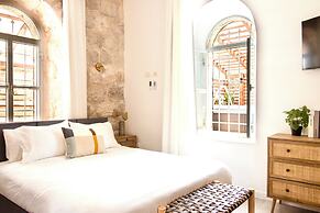 Mamilla View - Suites & Apt Hotel