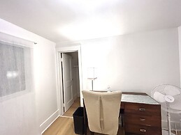Housing Albert