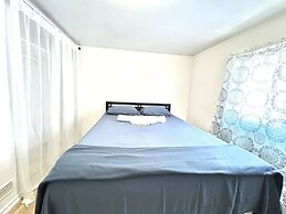 Housing Albert