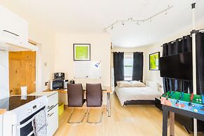 Umbrella Properties Apartment Birmingham