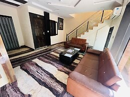 Hotel Raj Villas