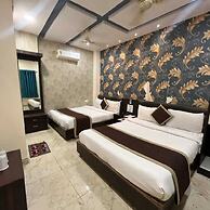 Hotel Raj Villas