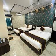 Hotel Raj Villas