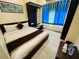 Hotel Raj Villas