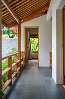 Villa Kauh - Luxury Tropical 5BR Villa