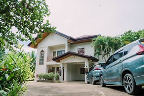 Denika's Suites