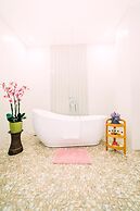 Denika's Suites