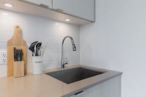1 Shaw St Loft Suites
