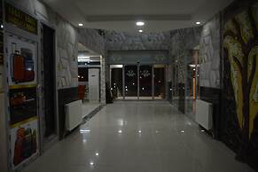 Nus Grand Hotel