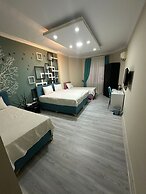 Nus Grand Hotel