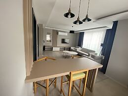 Via Suite