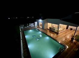 GoBravo 71: 2Bhk Farm with Pool & Garden Sector 150 Noida