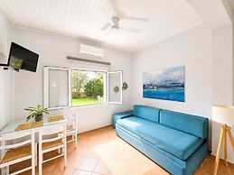 Elena SeaFront Luxury Apartments