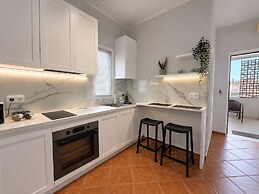 Elena SeaFront Luxury Apartments